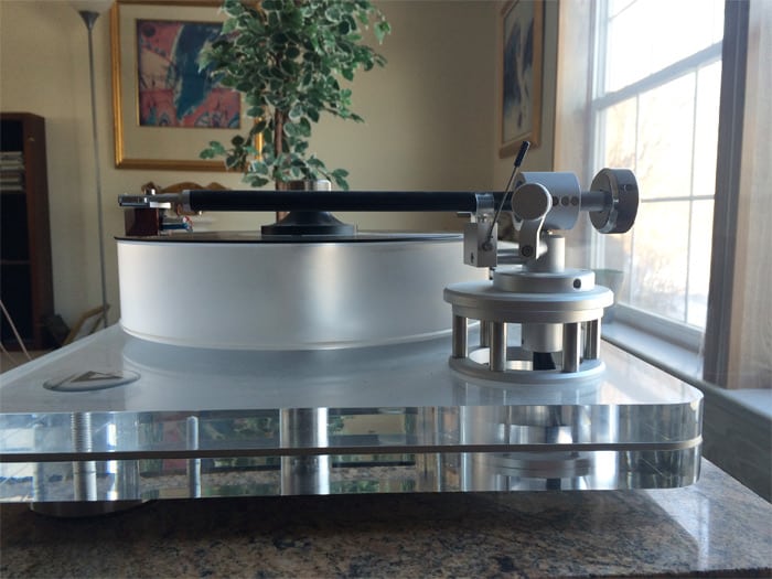 Clearaudio Avantgarde Magnum Turntable with Benz SL Wood
