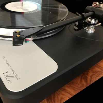 Dr. Feickert Turntable Review