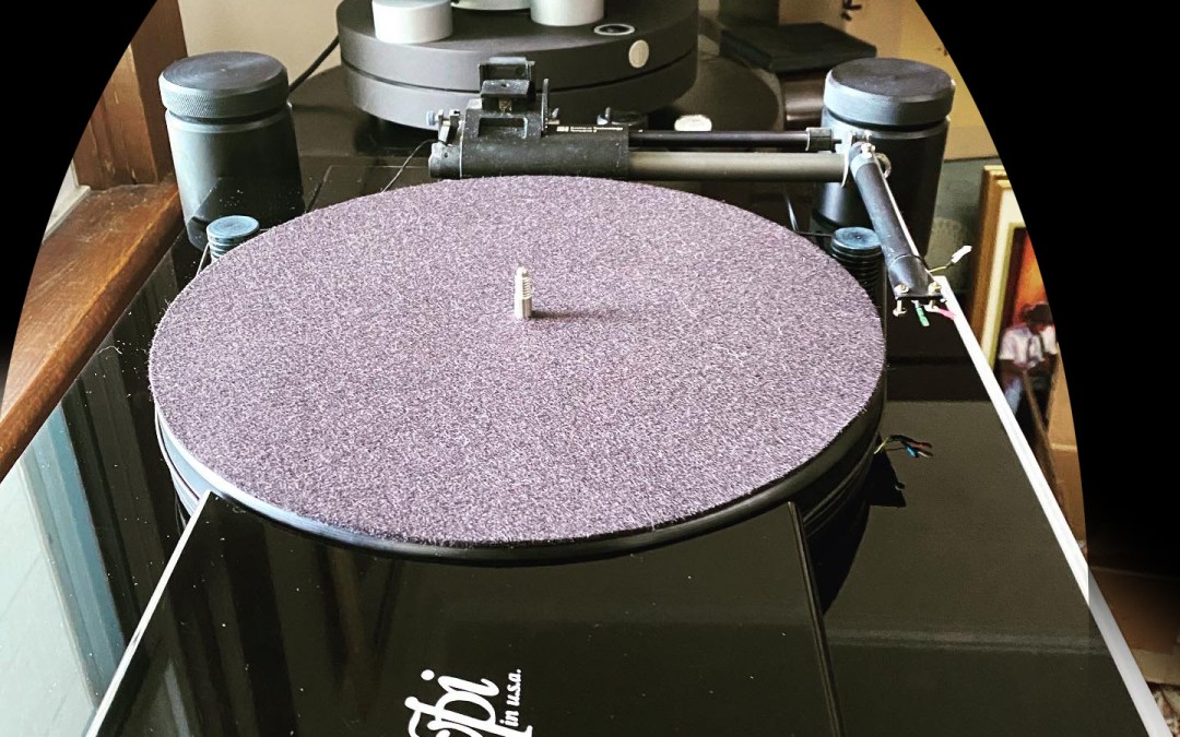 VPI TNT MK I with Eminent Technology ET2 Air Tangent Tonearm